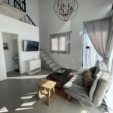 Increible Loft En Barrio Residencial Apartment Remedios de Escalada Екстериор снимка